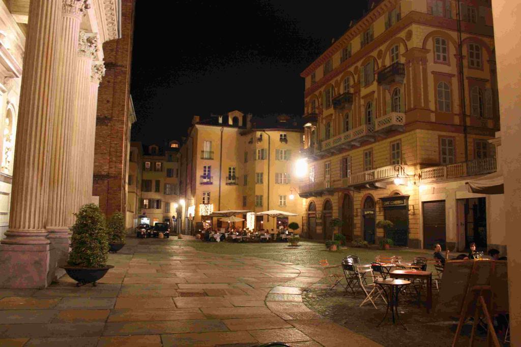 Bed and Breakfast Piazzetta Consolata Турин Экстерьер фото